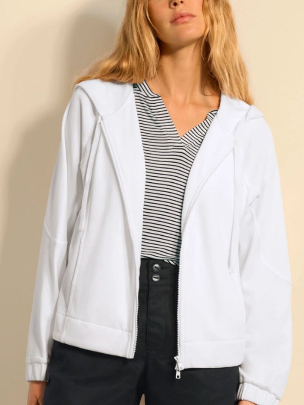cabi Spring 26 - Fair Play Hoodie - Small